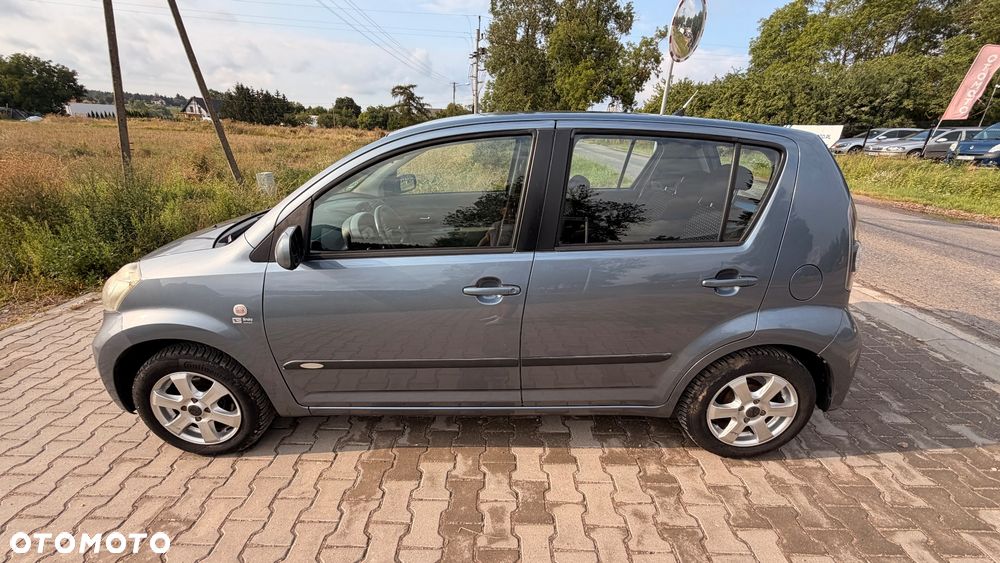 Daihatsu Sirion - 21