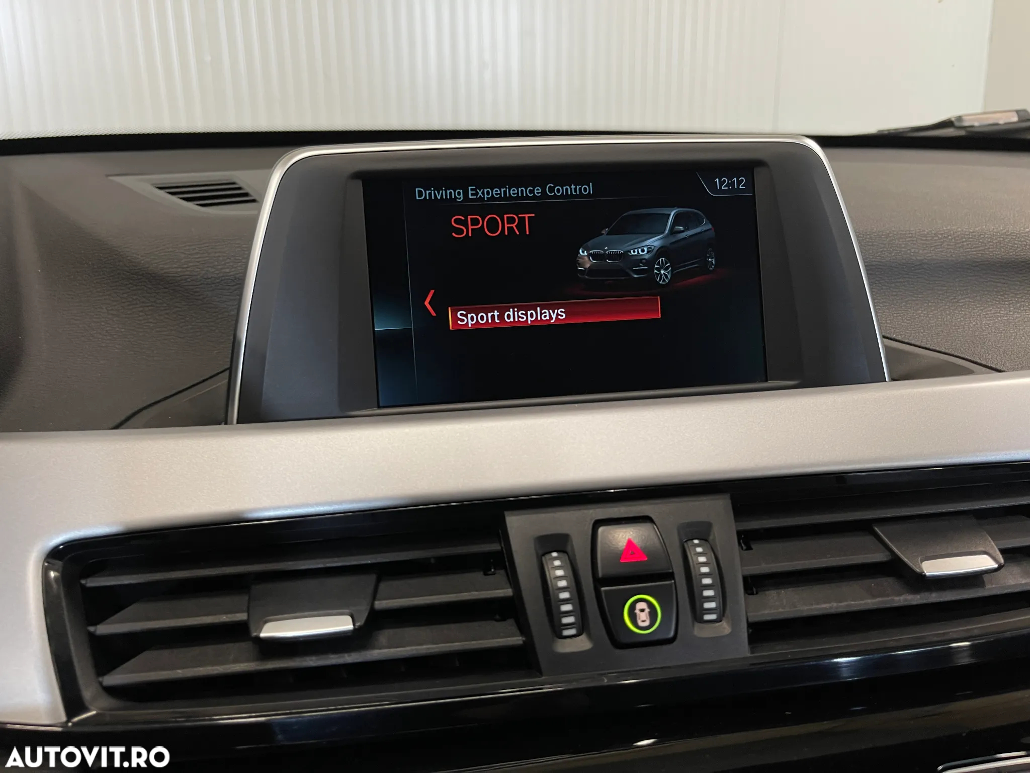 BMW X1 - 16