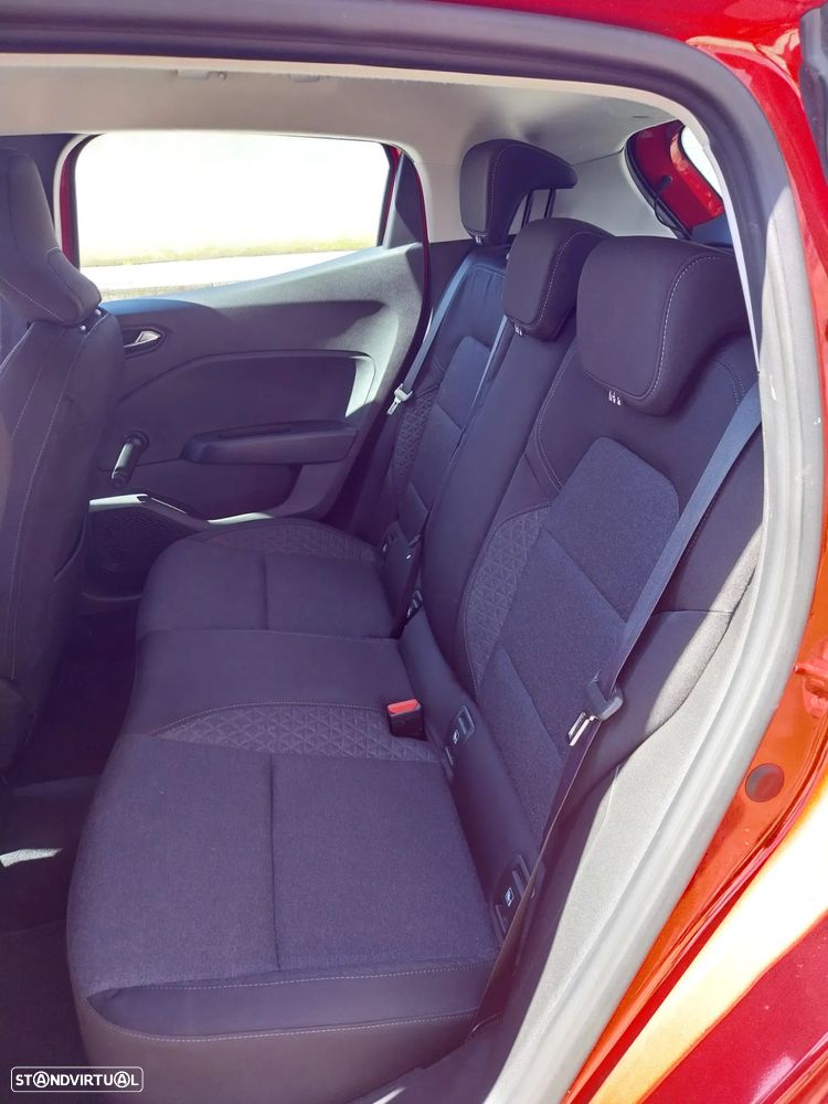 Renault Clio 1.0 TCe Evolution - 21