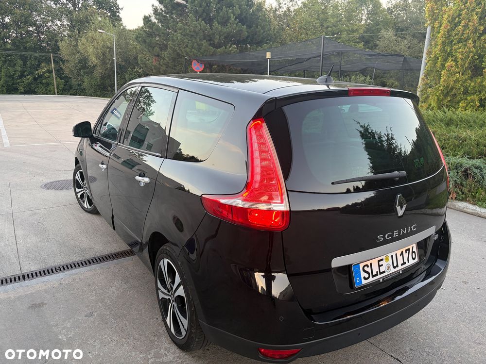 Renault Grand Scenic dCi 130 FAP Bose Edition - 3