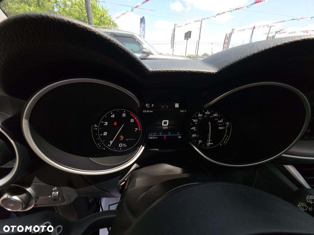 Alfa Romeo Stelvio 2.0 Turbo TI Q4 - 7