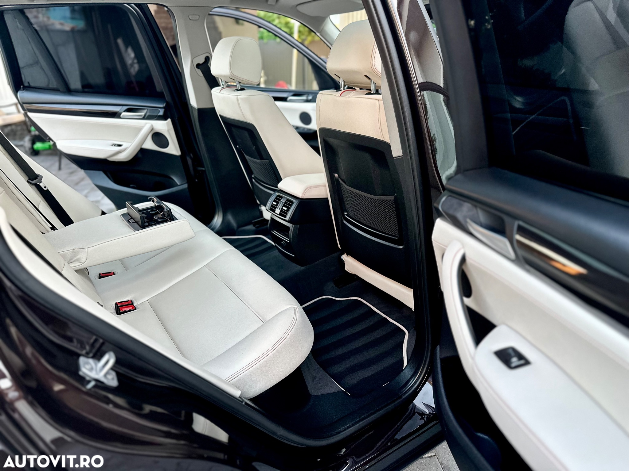 BMW X3 xDrive20d AT xLine - 11