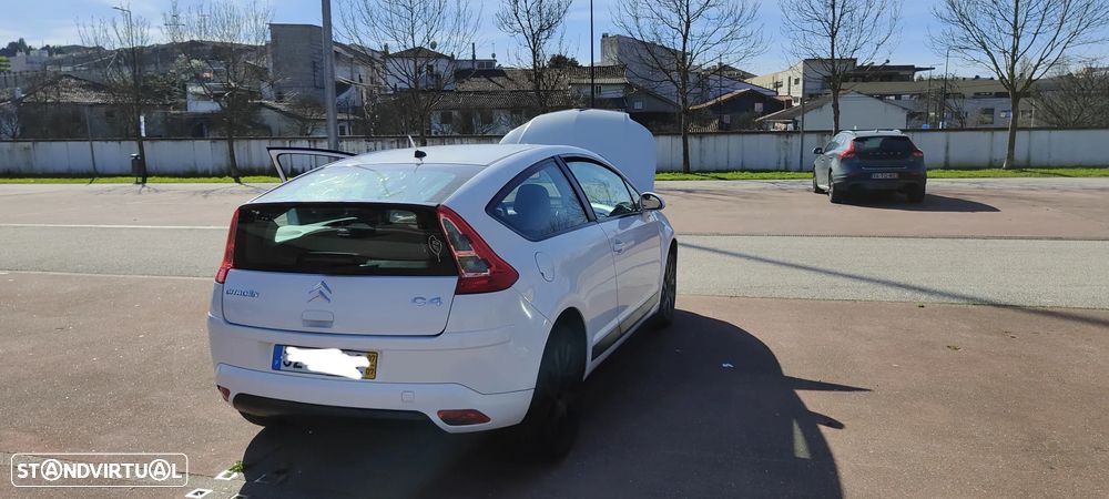 Citroën C4 1.6 HDi 110 VTR Pack - 6