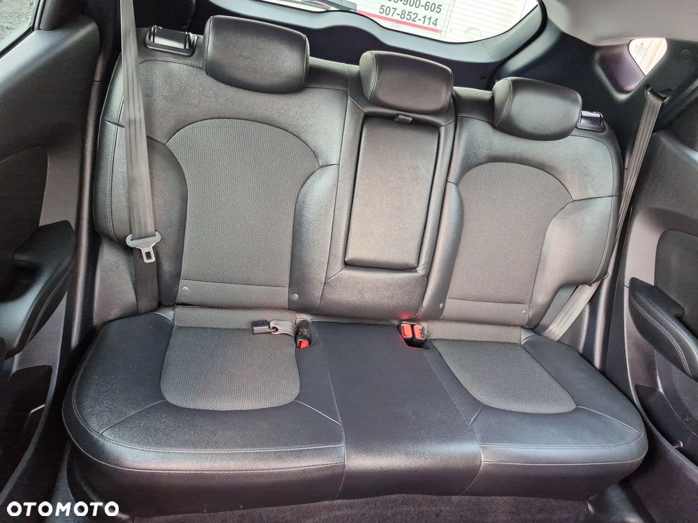 Hyundai ix35 1.6 2WD Comfort - 21