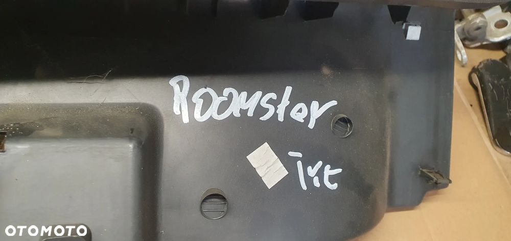 Osłona pasa tylnego bagażnika Skoda Roomster 5J7863459C - 7