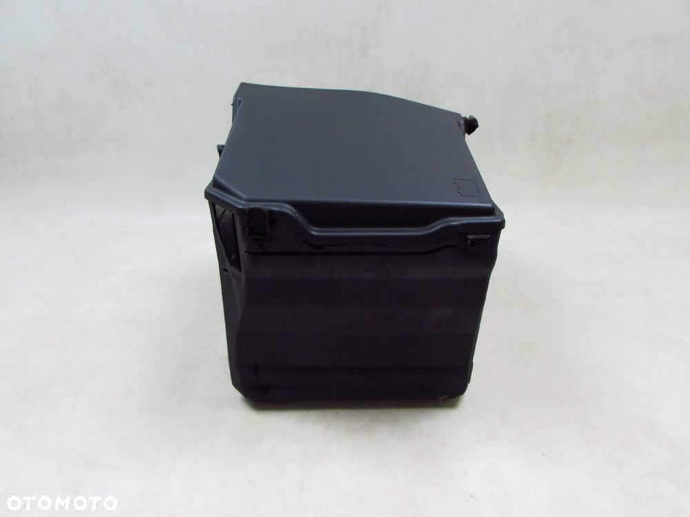VOLVO S60 II V60 XC60 V70 S80 08-17 PODSTAWA OBUDOWA SKRZYNKA AKUMULATORA 31294078 31294775 31299867 - 2