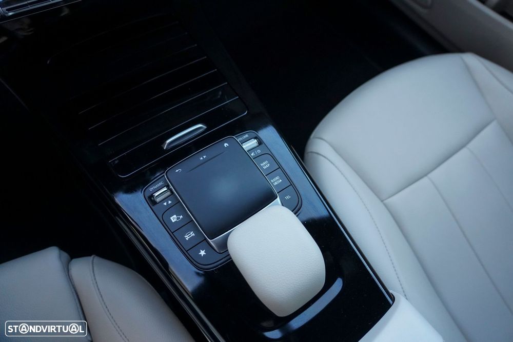 Mercedes-Benz CLA 200 d Progressive Aut. - 24