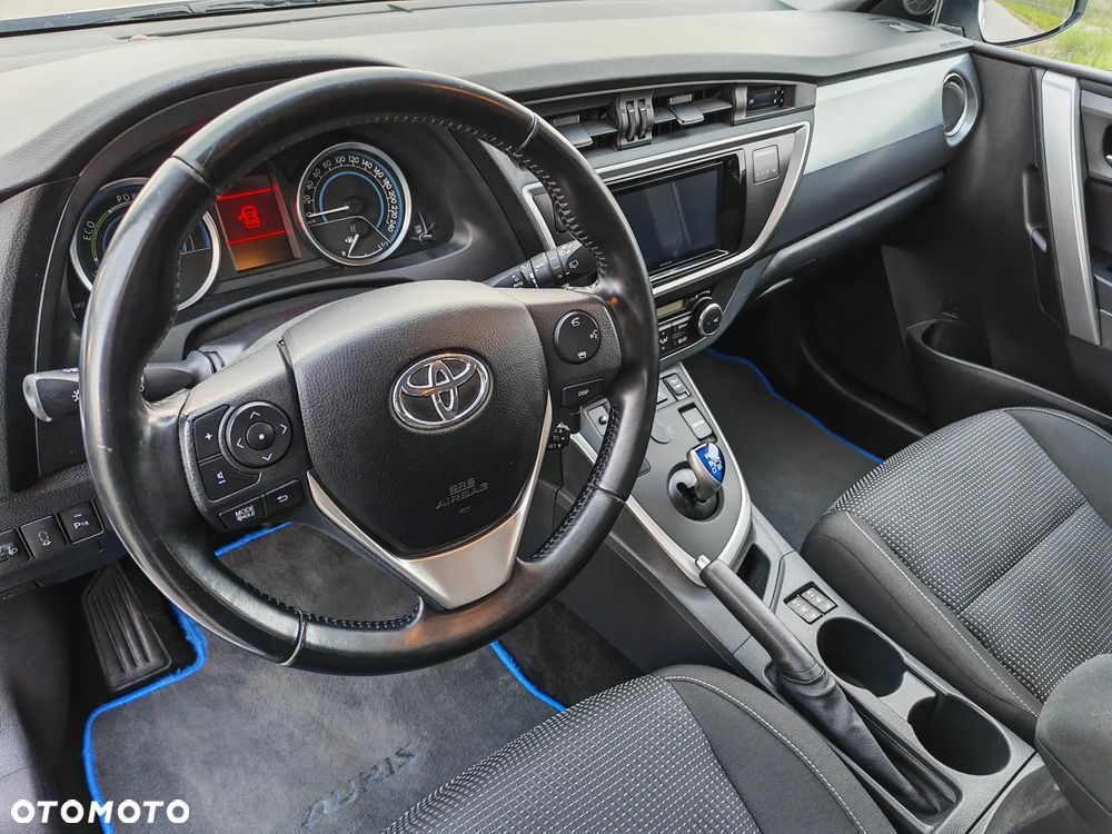 Toyota Auris - 29