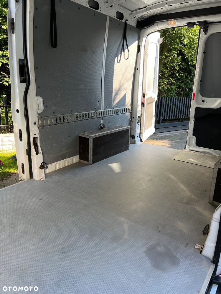 Ford TRANSIT - 11