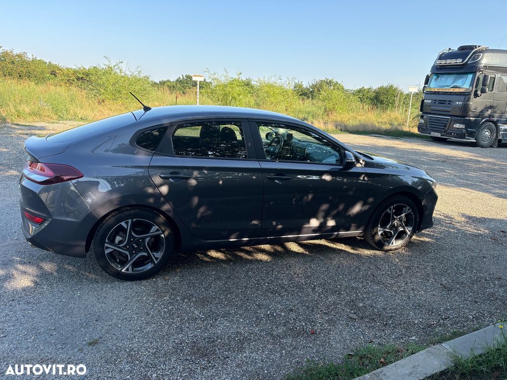 Hyundai i30 1.0 T-GDI 120CP 5DR Highway+ - 10