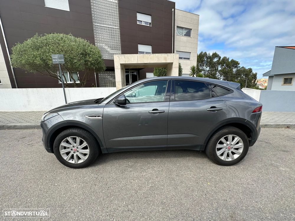 Jaguar E-Pace 2.0 i4D S - 9
