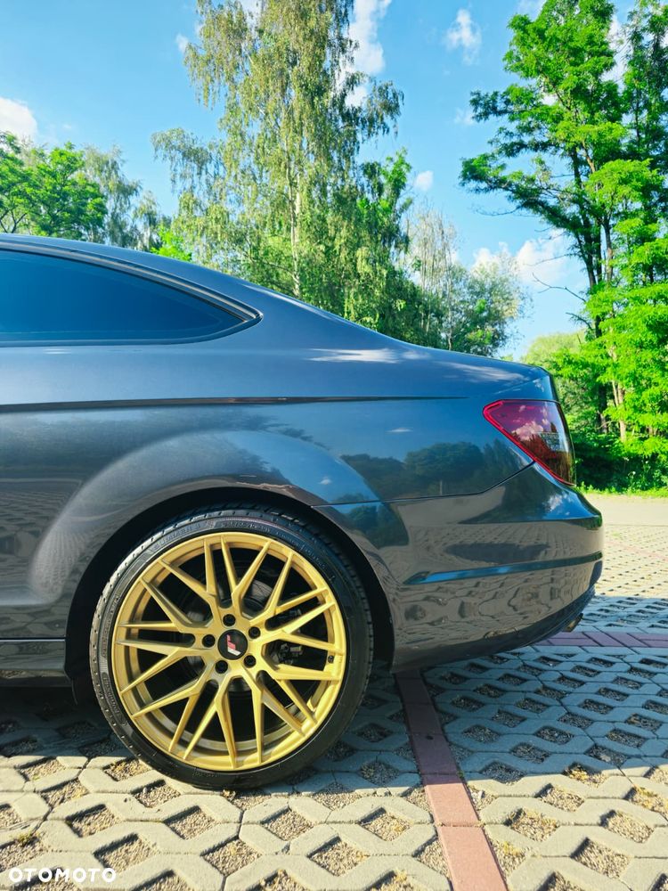 Mercedes-Benz Klasa C 180 (BlueEFFICIENCY) 7G-TRONIC - 12