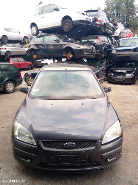 *FORD FOCUS MK2* Samochód na części - 11