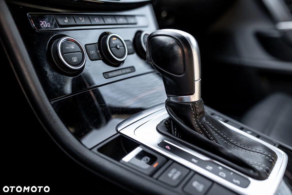 Volkswagen CC - 38