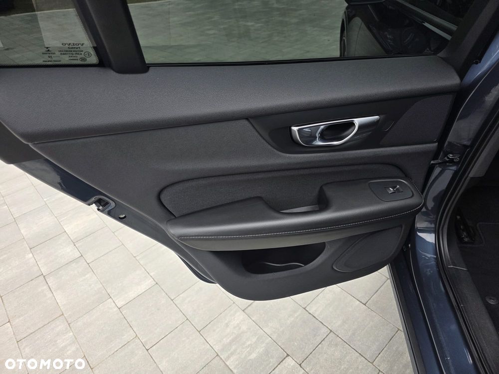 Volvo V60 B4 B Geartronic Momentum - 30