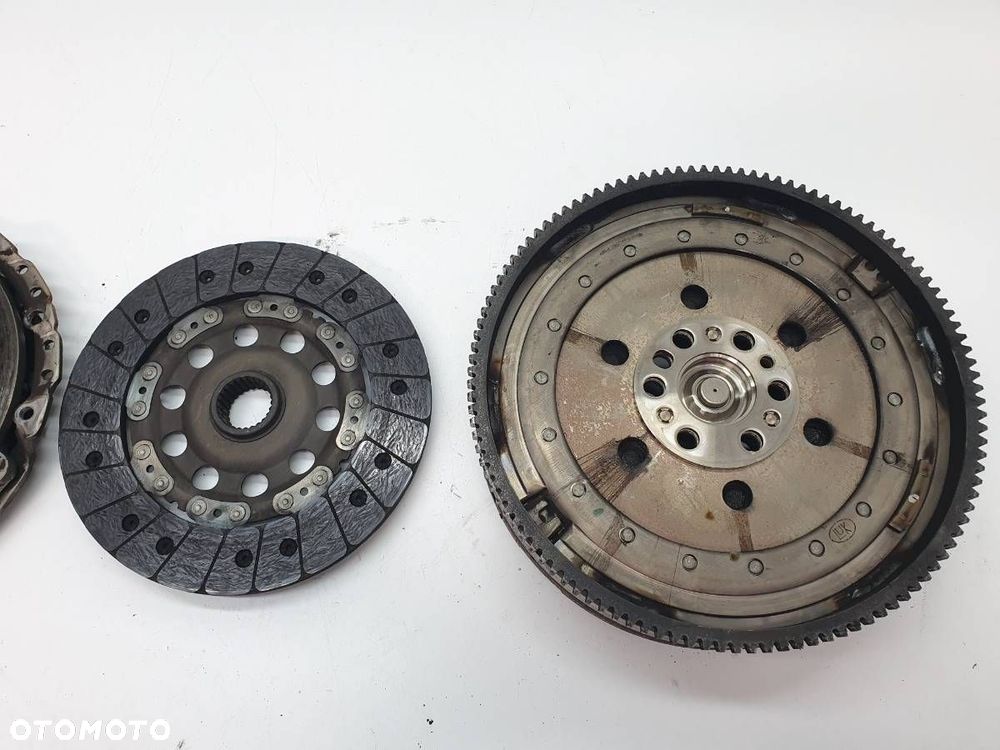 KOŁO DWUMASOWE N20 2.0 B 184 BMW 3 F34 GT 7638307 - 10
