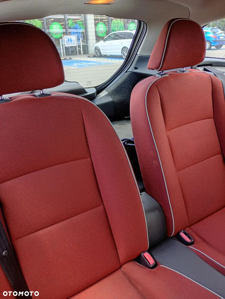 Volvo C30 1.6D DRIVe Summum - 12