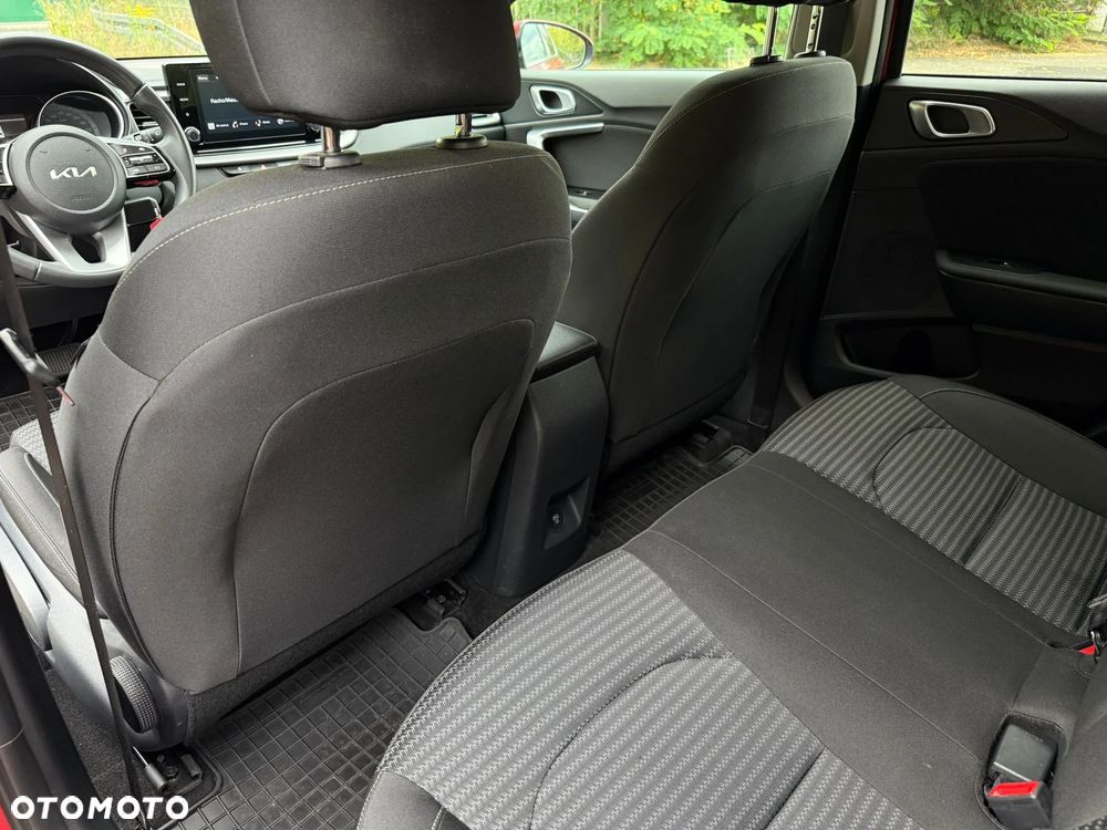 Kia XCeed 1.5 T-GDI M DCT - 12