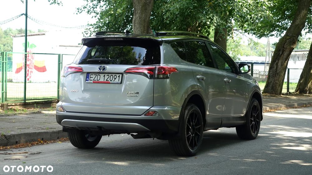 Toyota RAV4 - 34