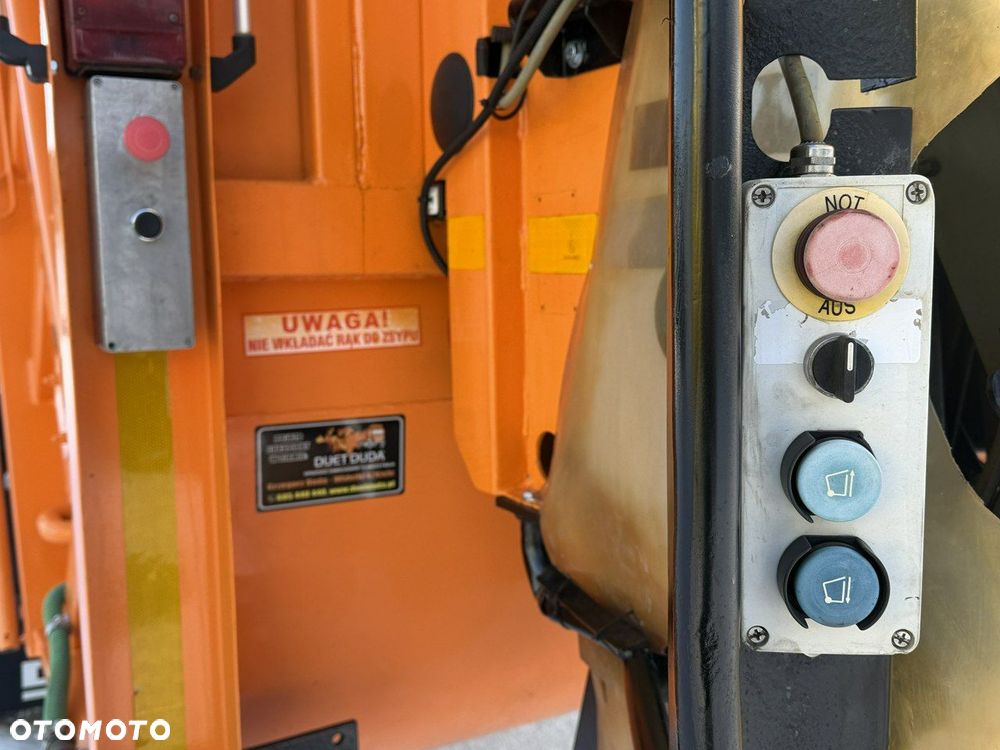 DAF LF 55.300 Śmieciarka Komunal Partner KP 16V Mały Przebieg - 23