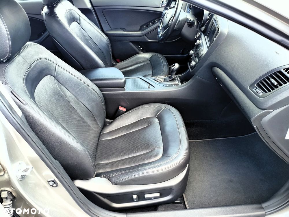 Kia Optima - 28