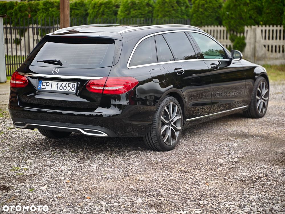 Mercedes-Benz Klasa C 200 7G-TRONIC Avantgarde - 28