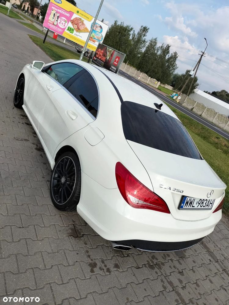 Mercedes-Benz CLA - 2