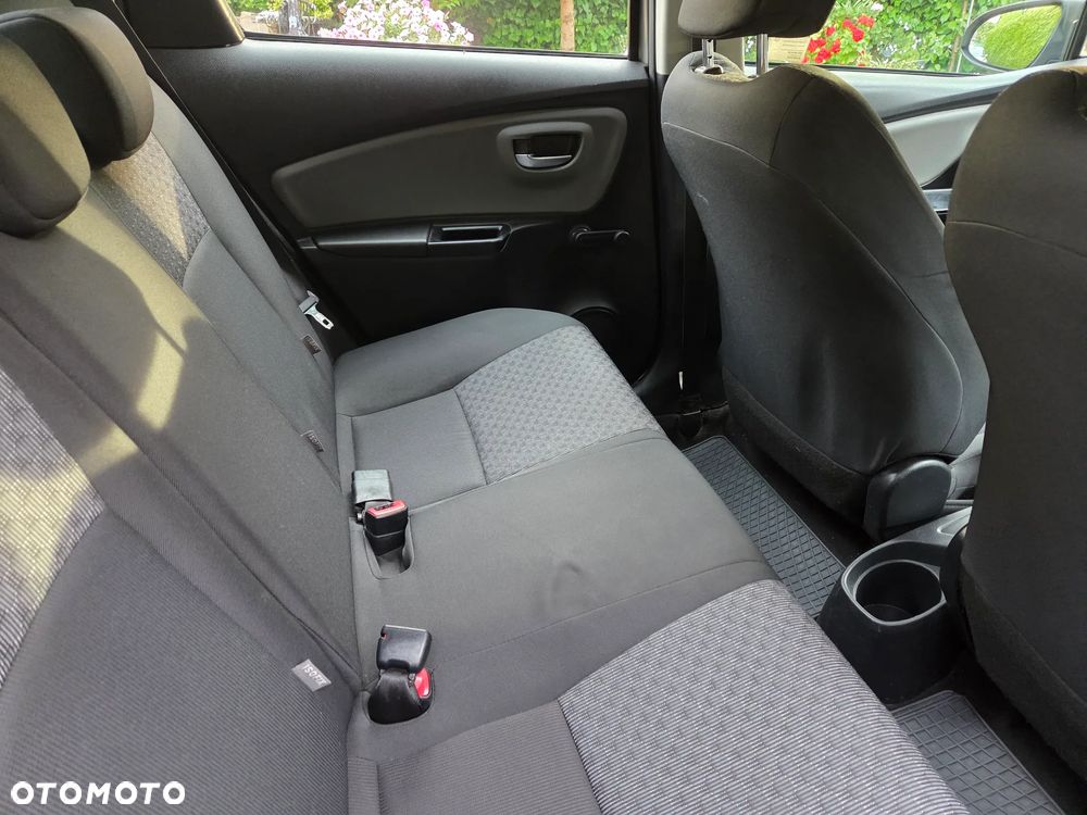 Toyota Yaris 1.0 Active - 17