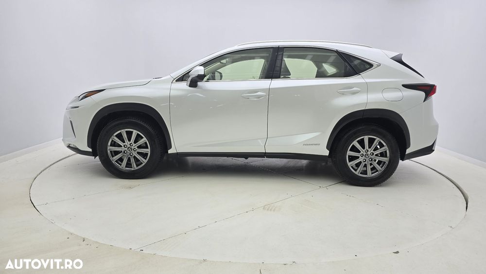 Lexus Seria NX 300h AWD Business - 10