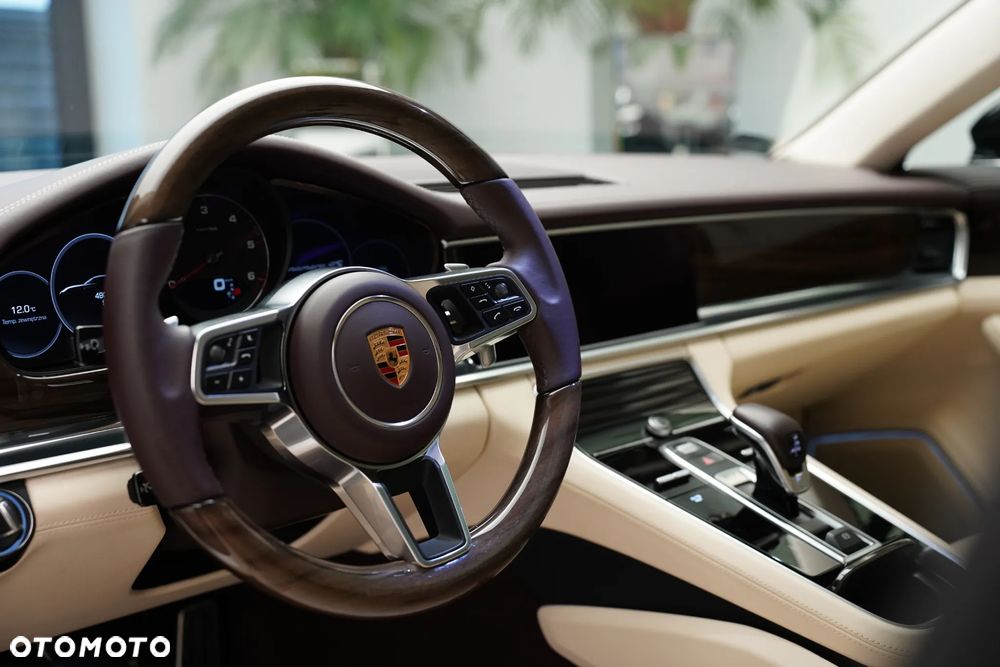 Porsche Panamera 4S Diesel - 17