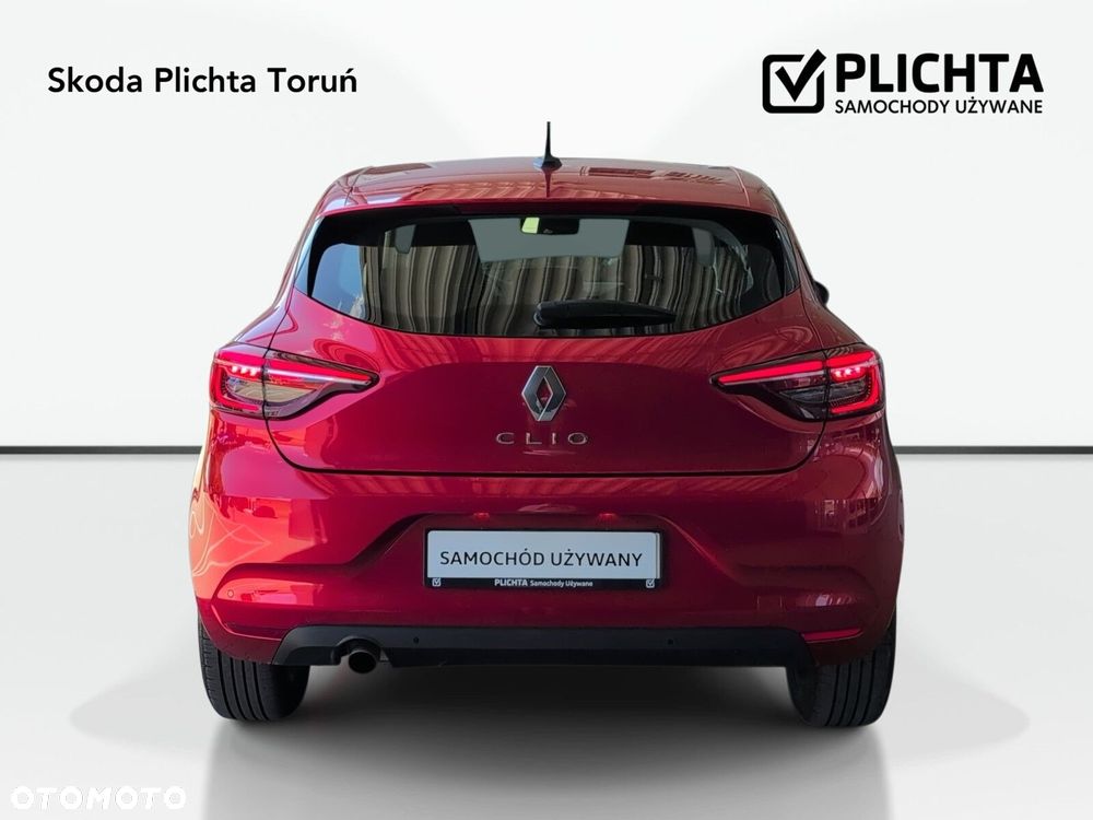 Renault Clio - 7