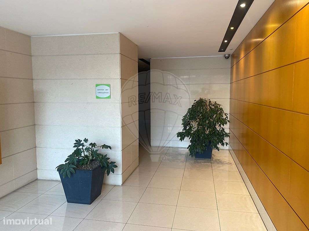 Apartamento T4 para arrendamento - Grande imagem: 3/26