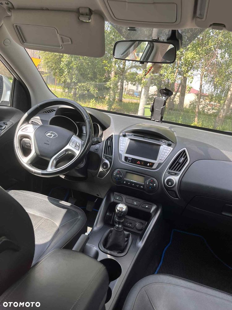 Hyundai ix35 2.0 CRDi Premium 2WD - 8