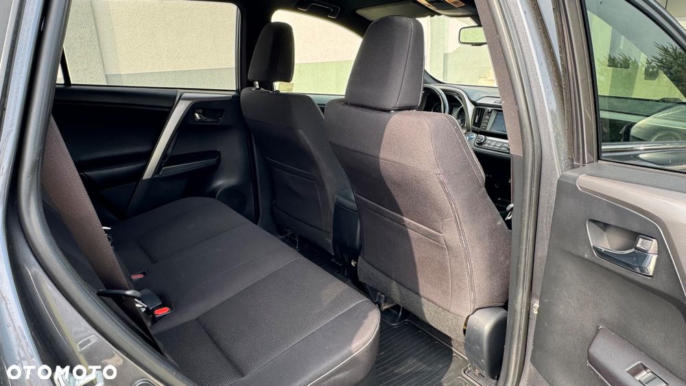 Toyota RAV4 Hybrid Premium 4x4 - 11