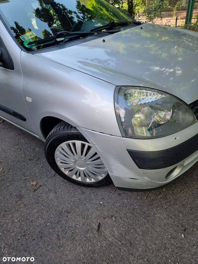 Renault Clio 1.2 16V Confort Authentique - 15