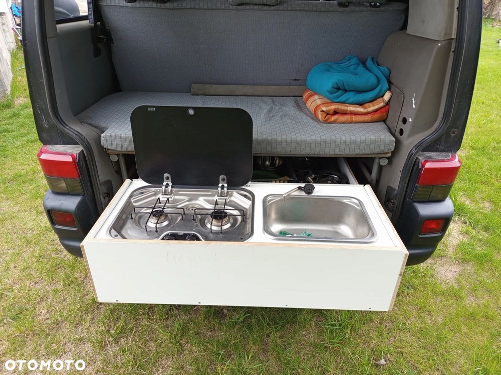 Volkswagen Transporter - 4