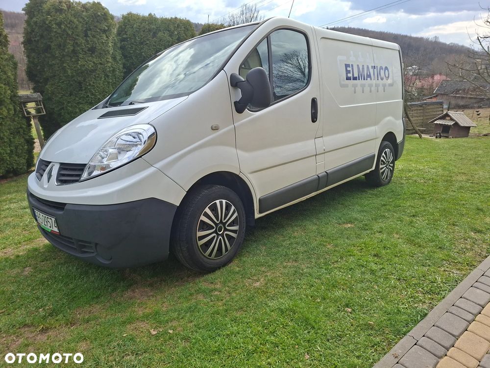 Renault Trafic - 2