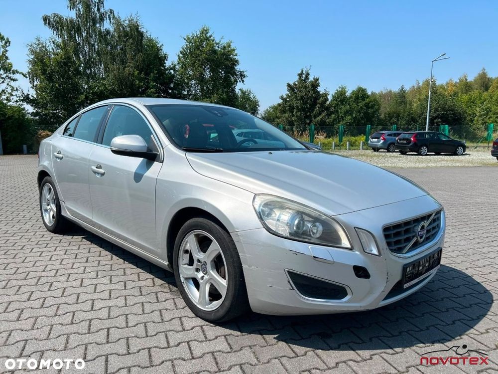 Volvo S60 - 3