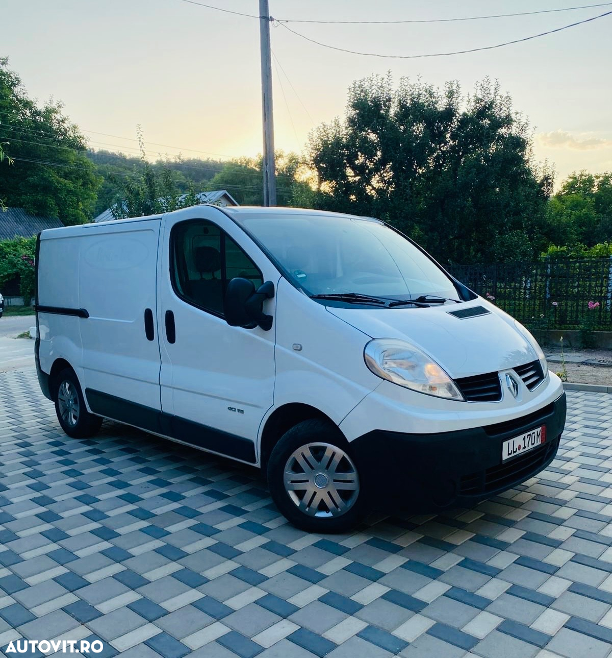 Renault Trafic - 9