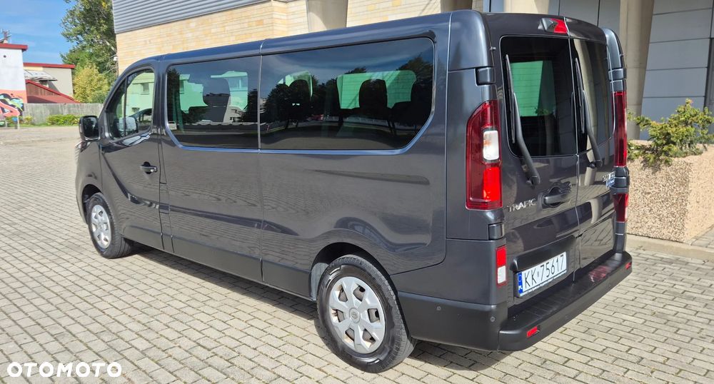 Renault Trafic 2.0 dCi Escapade - 23