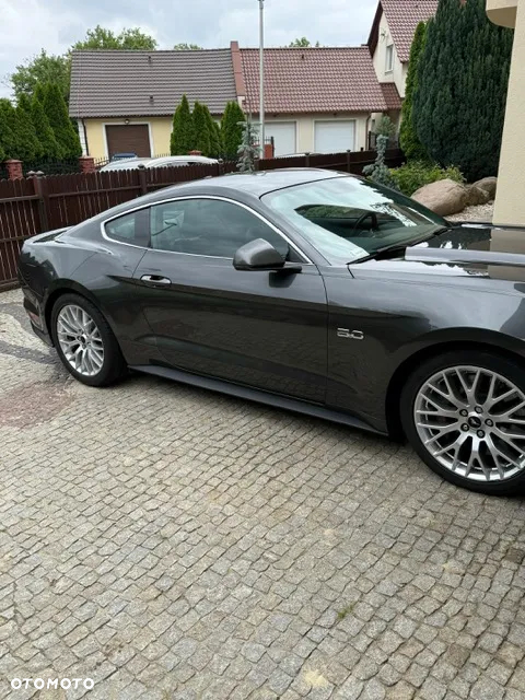 Ford Mustang 5.0 V8 GT - 9