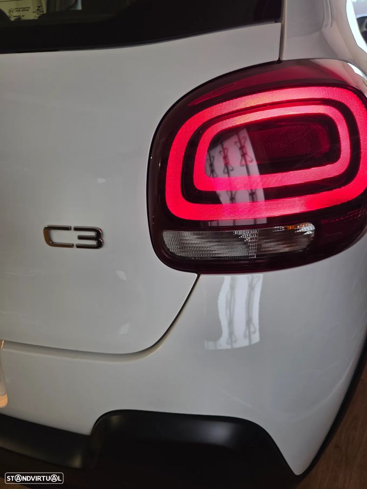 Citroën C3 1.2 PureTech Shine - 15
