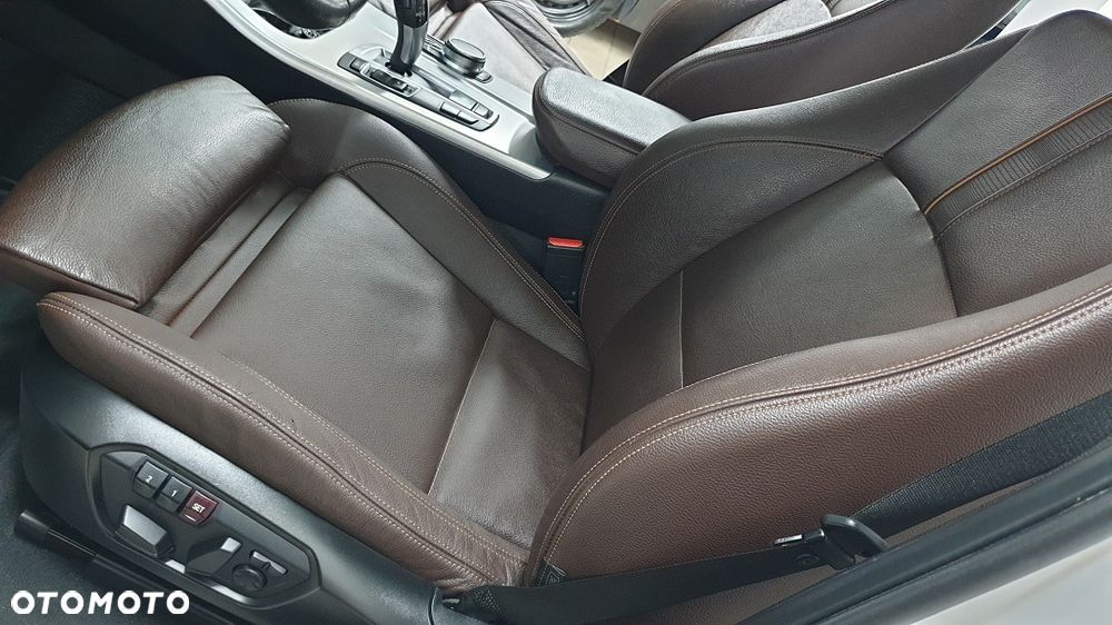 BMW X4 xDrive20i - 17