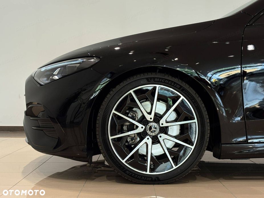 Mercedes-Benz CLA 200 mHEV 8G-DCT - 14