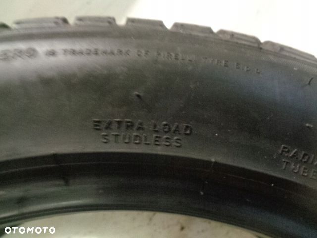 PIRELLI WINTER SOTTOZERO 3 215/55R18 99V - 12