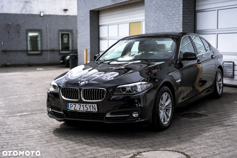 BMW Seria 5 520d xDrive - 2