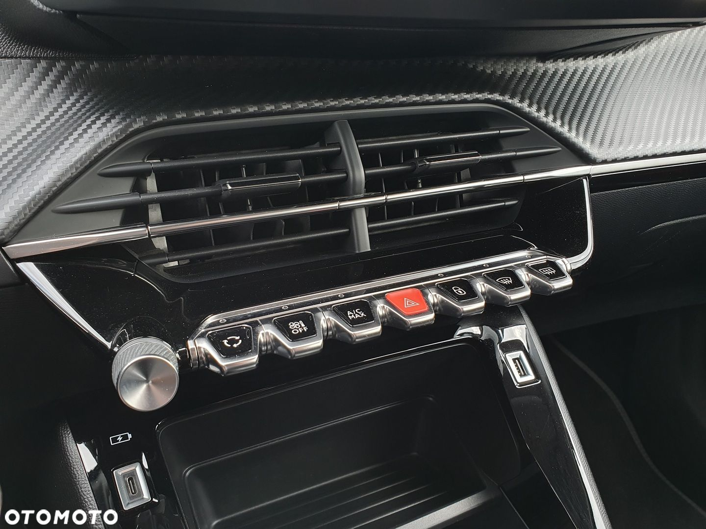 Peugeot 2008 1.2 PureTech Active Pack S&S EAT8 - 12