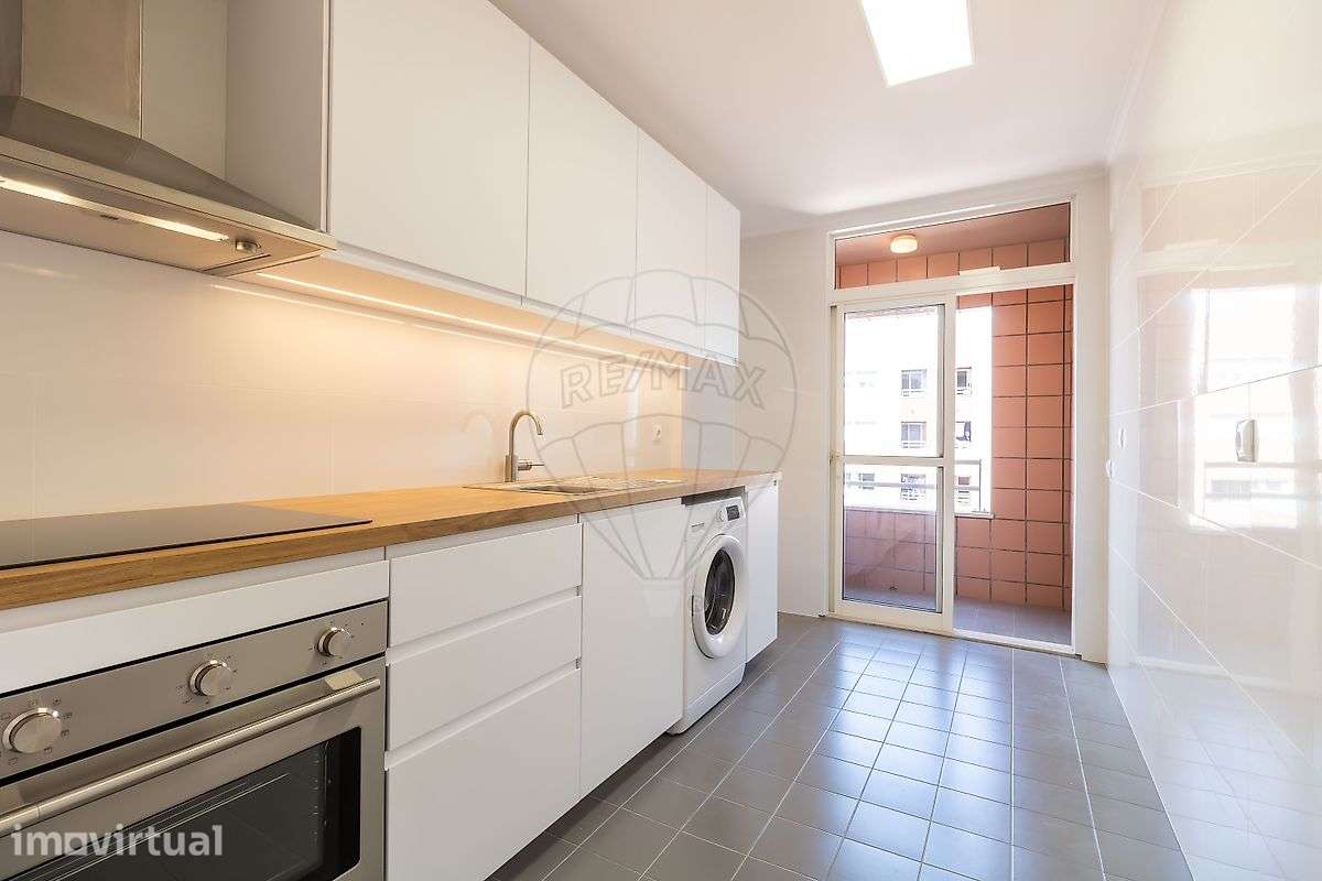 Apartamento T0 para arrendamento - Grande imagem: 4/16