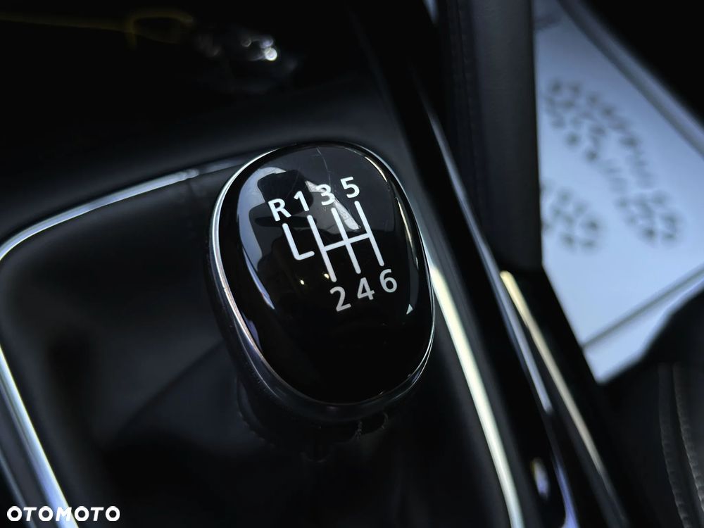 Renault Kadjar 1.6 dCi Energy Zen 4x4 - 32