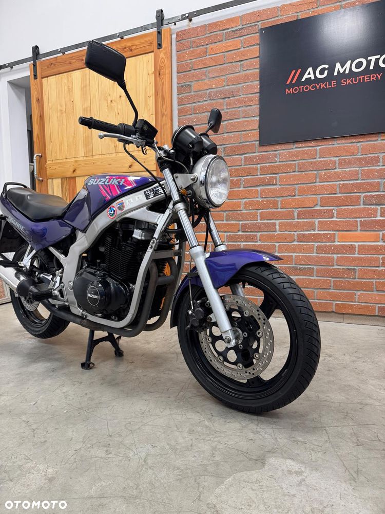 Suzuki GS - 19